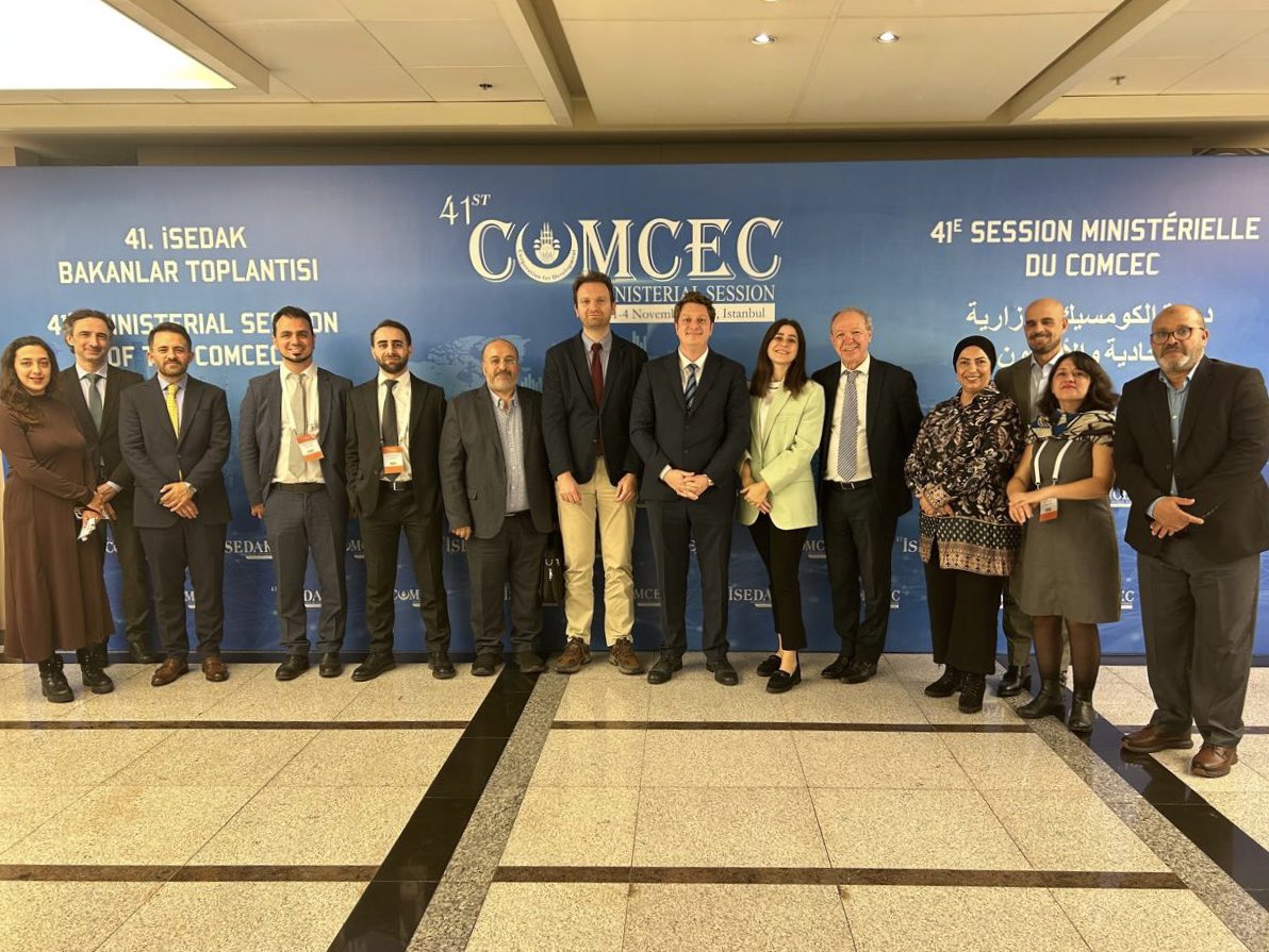 Golden Team of Interpreting and Translation 

#COMCEC #ISEDAK #ministerialsession #bakanlartoplantisi #Universallanguageservices #UniversalDilHizmetleri