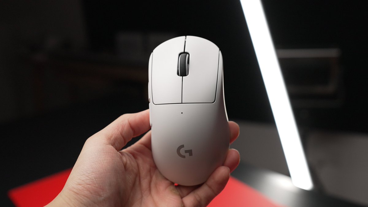 Quando nossa página bater 2.000 SEGUIDORES, iremos realizar um SORTEIO de um G PRO X SUPERLIGHT 2! 😌🤍