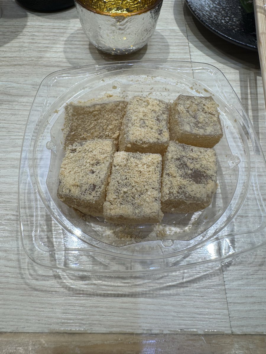 redsorap's tweet image. 定時定候去支持你哋！