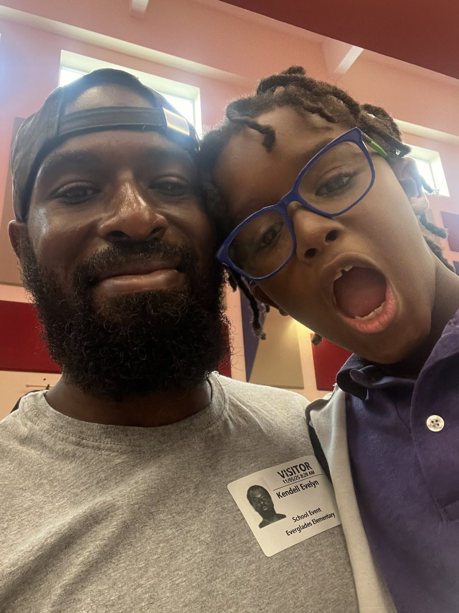 KnightOfIceFire's tweet image. Congrats to my Student of the Month! This kid has been working his ass off and I couldn’t be prouder of him.