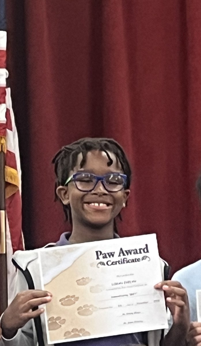 KnightOfIceFire's tweet image. Congrats to my Student of the Month! This kid has been working his ass off and I couldn’t be prouder of him.