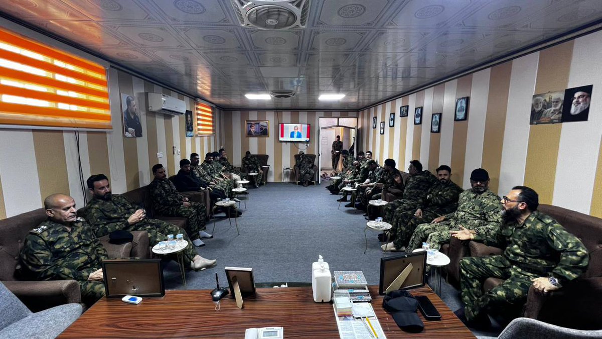 mln12_n's tweet photo. زار قائد عمليات حزام بغداد المهندس نصر الشمري برفقة معاون آمر اللواء الثاني عشر قاطع مسؤولية اللواء في قضاء الطارمية، واطلع المهندس الشمري خلال الزيارة على تنفيذ خطة القيادة المشتركة لتأمين المراكز الانتخابية وحماية الناخبين، مؤكدا أهمية ضمان الأمن وسلاسة سير العملية الانتخابية. https://t.co/sGt8jx28Z5