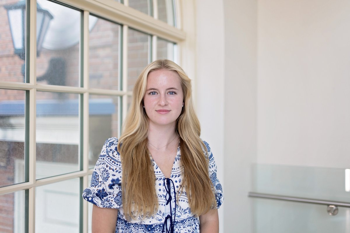We're starting a new series as we introduce each member of the 2025-26 Samford Startup Cohort!

Meet Natalie Brooks, a sophomore entrepreneurship and Spanish double major, owner of Brooks Paper Company.📚🎨 

🔗 ms.spr.ly/6017ty1Wf