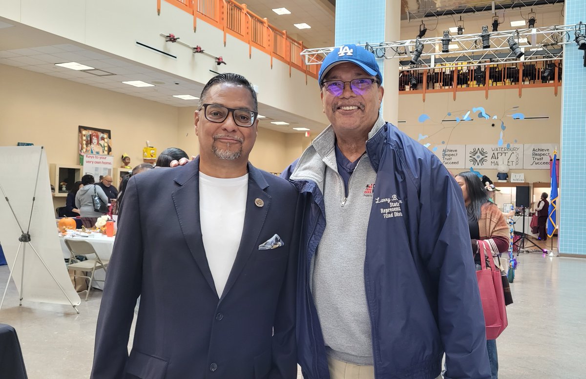 waterburyhosp's tweet image. Waterbury HEALTH participated in a very successful Annual Housing Fair sponsored by NEST, CT. Happy to support the mission and work of a great organization. #housing, #fair, #healthy, #happy, #home