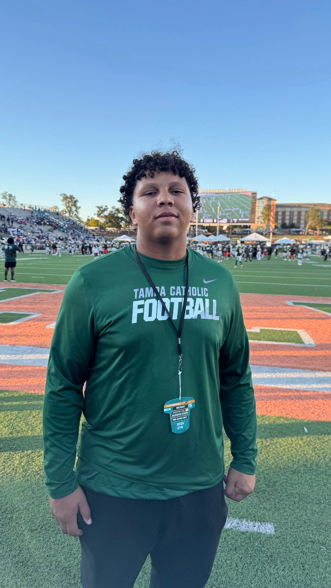 coachlisaj's tweet photo. Jaden Donald (C/O'27) DT/OG with a GPA of 3.5 from Tampa Catholic High School, FL had a great visit at Florida A&amp;M https://t.co/lVYQrjrKVx
