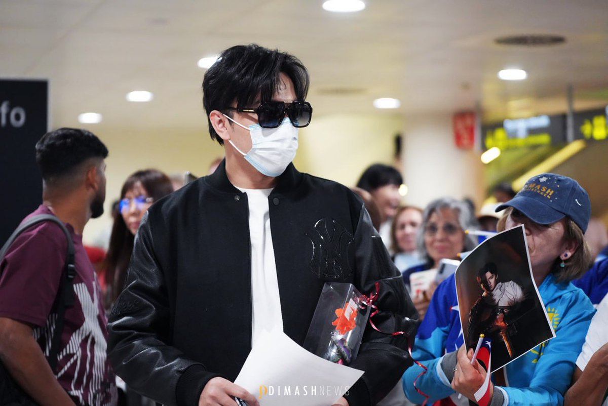 Dimash_EurasianDears tweet media