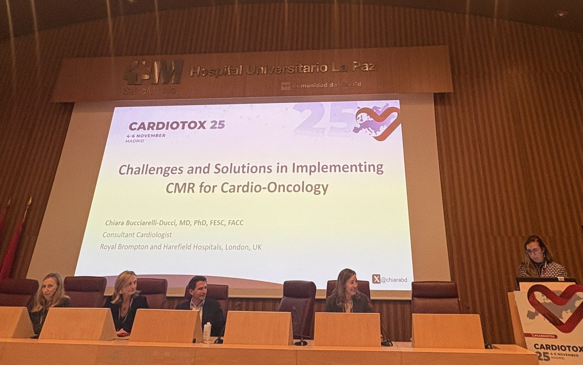LlamedoClara's tweet photo. An absolute CMR ⭐️ @chiarabd at #CARDIOTOX Challenges (and how to address them) in implementing CMR for #CardioOncology 

@TeresaLpezFdez1 https://t.co/PF1X1hwtLj