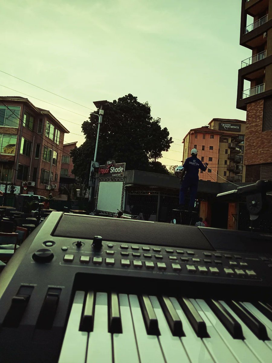 The Liquor Shade tweet media