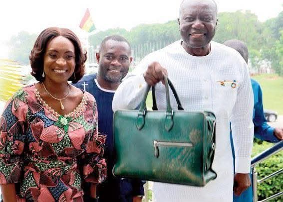 Dr (MLS) AG 🥼 tweet media