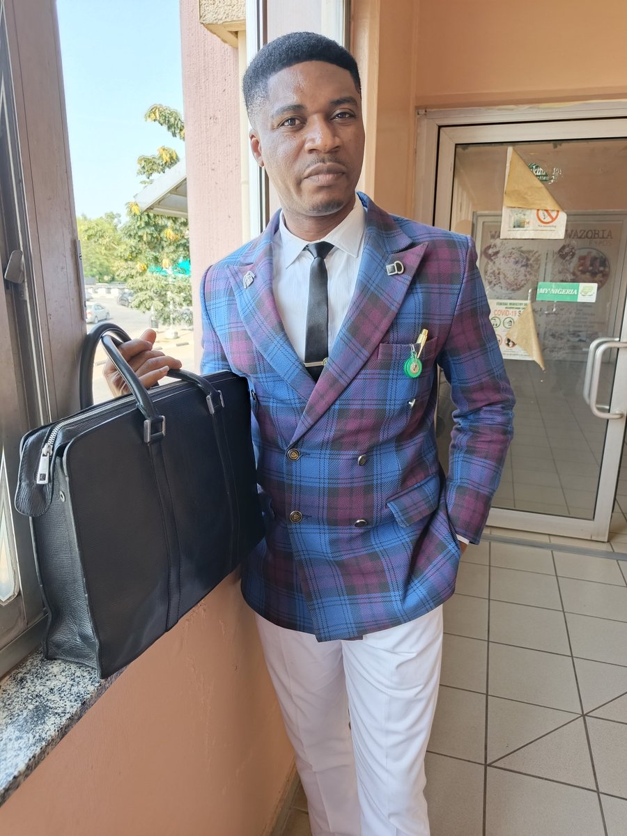 That's how we roll on a regular 
#wednesdaymotivation #trump #CPC #MUSLIMS #genocide #nedwoko