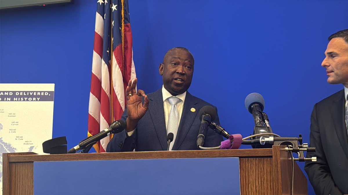 “Until they grow up, move back to the middle, Republicans are going to continue to lose” - <a href="/SpeakerDonScott/">Speaker Don Scott</a> #valeg

“They ran news stories on where kids pee every day, the peepee and poopoo caucus. I miss the times of an [even minded] second party.”