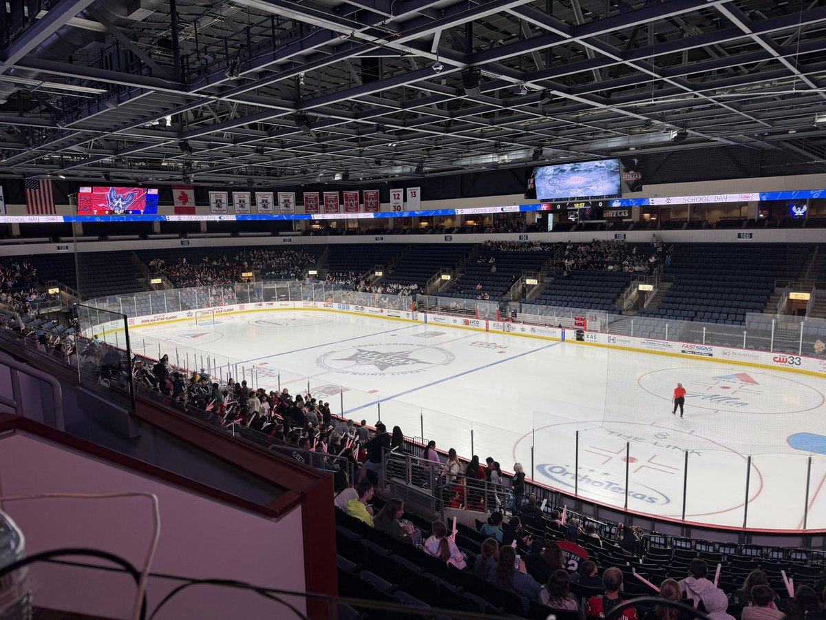 Getting for some morning action as the <a href="/Wichita_Thunder/">Wichita Thunder</a> face rival <a href="/AllenAmericans/">Americans Professional Hockey Club</a> in front of a sold out crowd of 5,000+ kids! First of a 3-in-3. Tune in on <a href="/FloHockey/">FloHockey</a>!