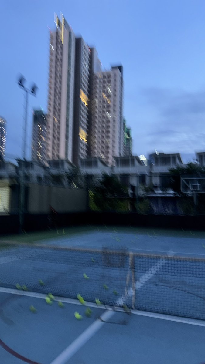 Kalo ga gym ya tennis