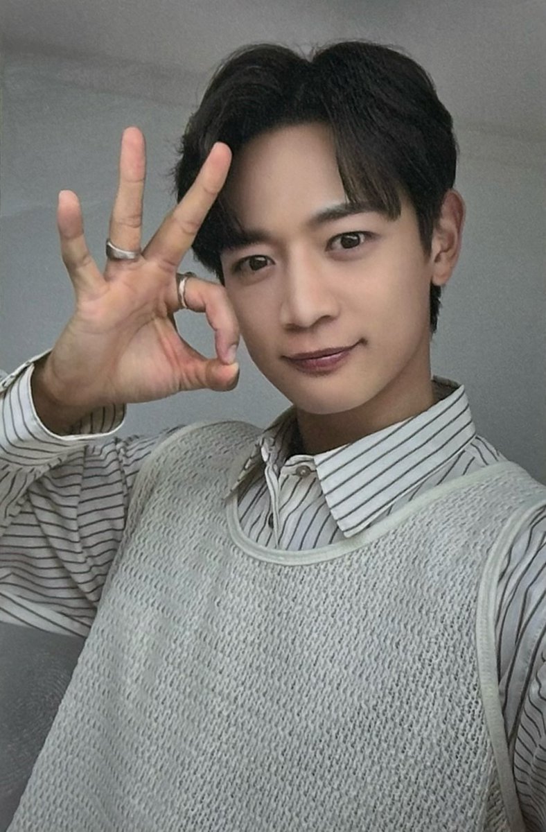 [SCAN] QQ Music SMTOWN 30th Anniversary Starlight Card

#MINHO #민호 #최민호  
#SHINee #샤이니