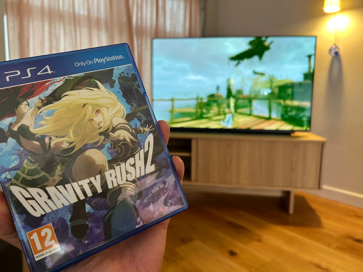 Haven’t been able to settle on a big PS5 or Xbox game since finishing FF7 Remake a while ago, so been bouncing between retro stuff &amp; finishing DK Bananza.

Then I remembered I had copy of Gravity Rush 2 tucked away! Absolutely loved the original on Vita, &amp; loving this so far!