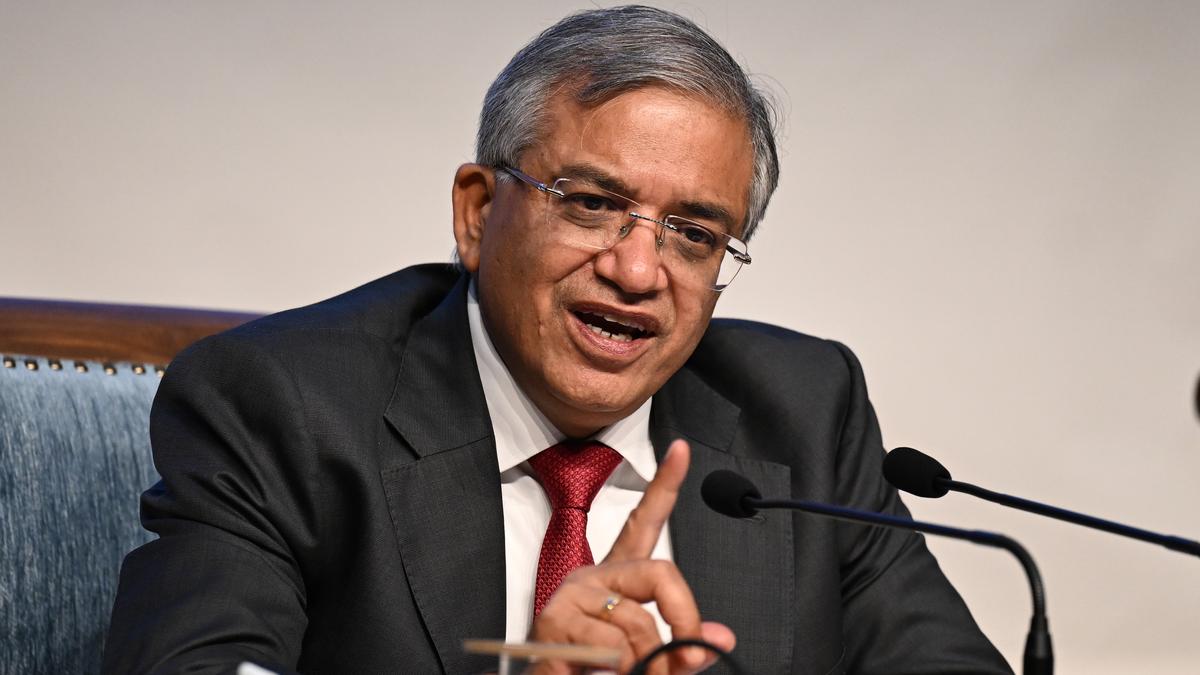 Sometimes I feel Rahul Ghandy is not actually targeting <a href="/ECISVEEP/">Election Commission of India</a>, he is actually targeting CEC Gyanesh Kumar Ji. His hate towards Gyanesh Ji is evident from every word he speaks against him. Why does RaGa hate him so much? Is it because Gyanesh Ji was instrumental in Abrogation