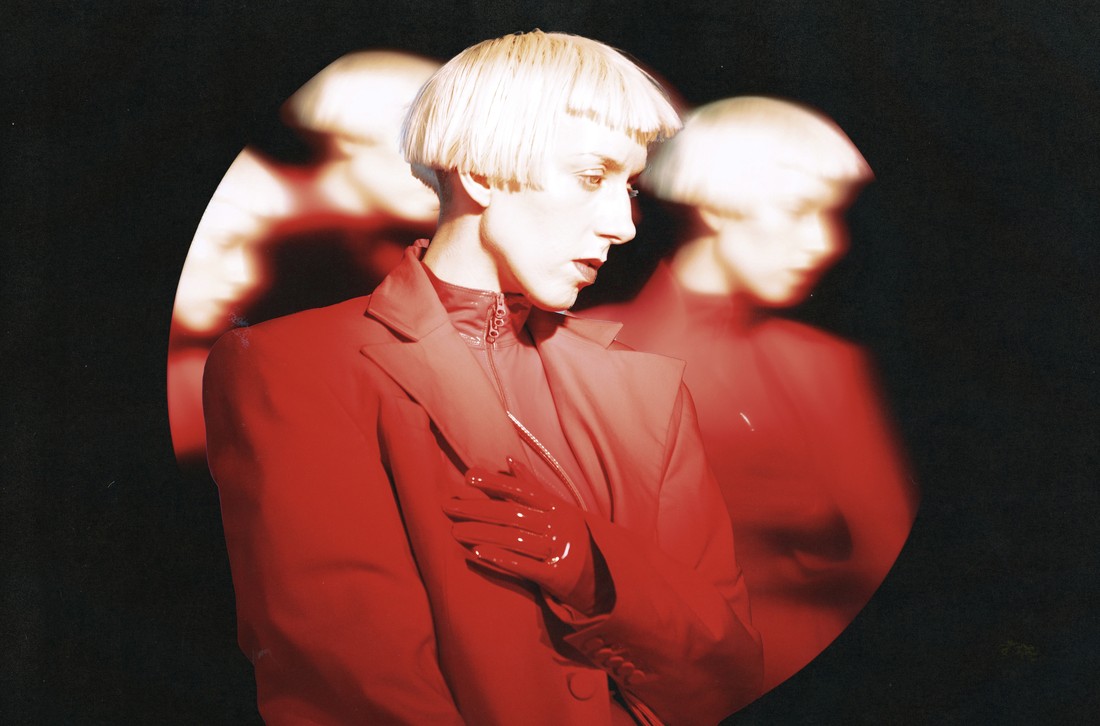 ChrisRyanNYC's tweet image. Brooklyn Synth Visionary Rare DM Shares New Single “325” — A Neon Ride Through Love, Motion &amp;amp; Machines dlvr.it/TP5KPP #Brooklyn #Darkwave #SynthPop