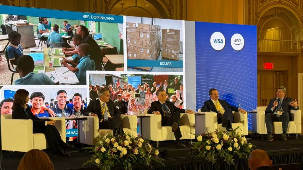 CEAL Internacional tweet media