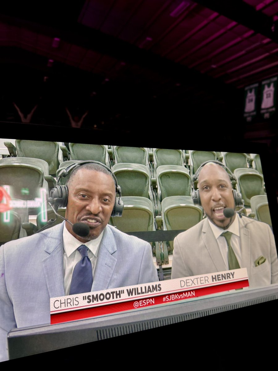 DHenryTV's tweet image. First Division I college hoops play-by-play in the books!

Called @JaspersHoops win over @SJBKAthletics on @ESPNPlus alongside my guy @hearchrisspeak 

An incredible experience, grateful for the opportunity and already hungry for the next call. 🎙🏀
#CollegeBasketball #PlayByPlay