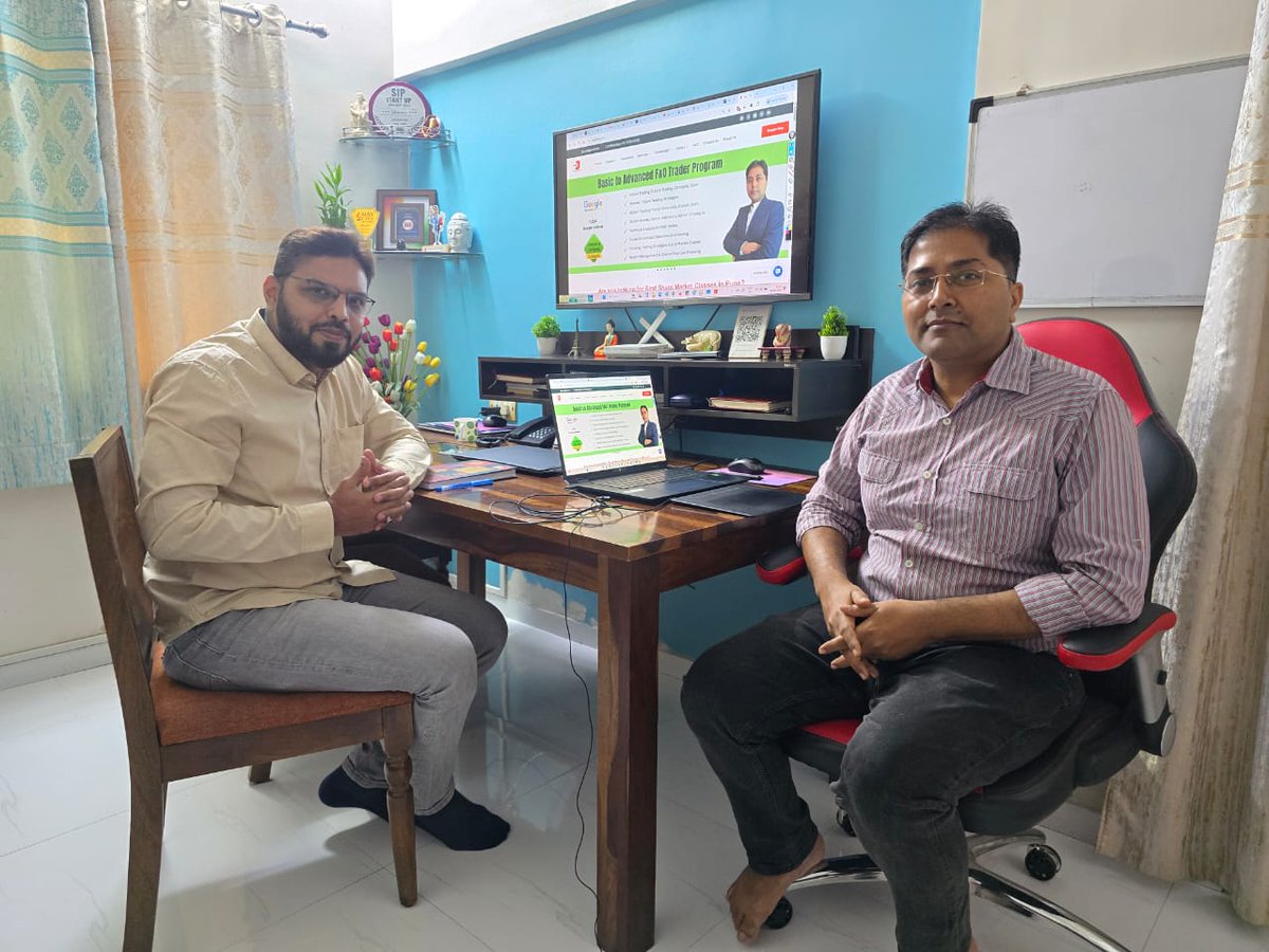 jagdishjhapage's tweet image. Photographs of #JSMC Classes finished recently 👆. Google Reviews: g.co/kgs/BWp8kz 😊🙏
Any Support/Classes: 
Mob/WhatsApp: 9730702102
Web: jagdishjha.com