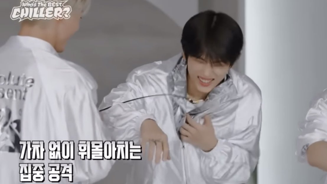 qqqx0002's tweet image. 아니…