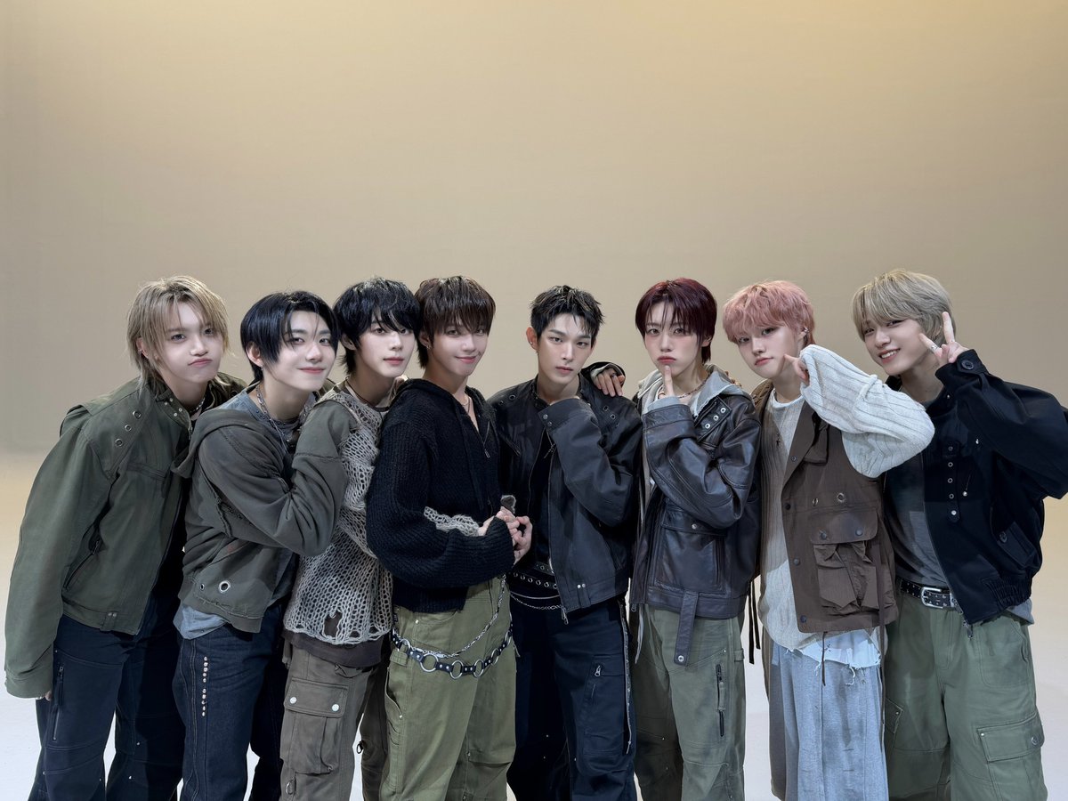 [📸] 251105 #STUDIOCHOOM

🖇️ youtu.be/3ZF97sFKey8

#AHOF #아홉
#ThePassage
#피노키오는거짓말을싫어해
#AHOF_Pinocchio