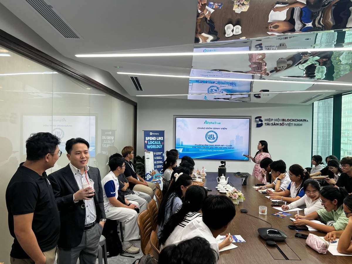 AlphaTrue tweet media