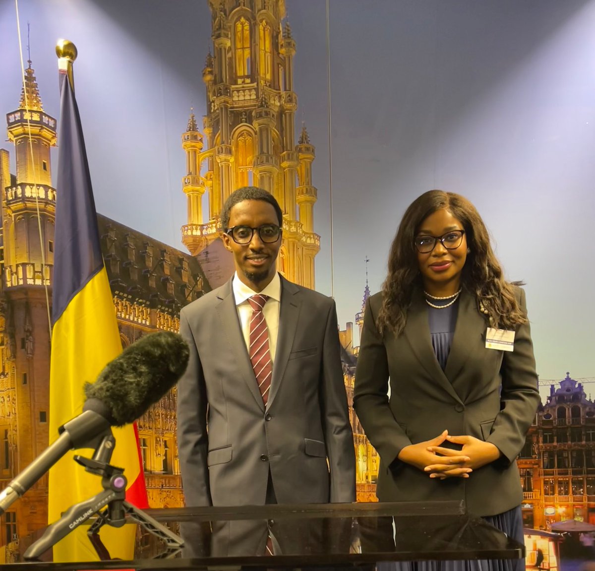 🇹🇩Diplomatic World a eu l’honneur d’échanger avec Son Excellence Gassim Cherif Mahamat, Ministre de la Communication du Tchad, dans le cadre d’une conversation exclusive autour du plan Tchad Connexion 2030 et de la vision stratégique du pays pour l’avenir.
#Tchad #NationBranding