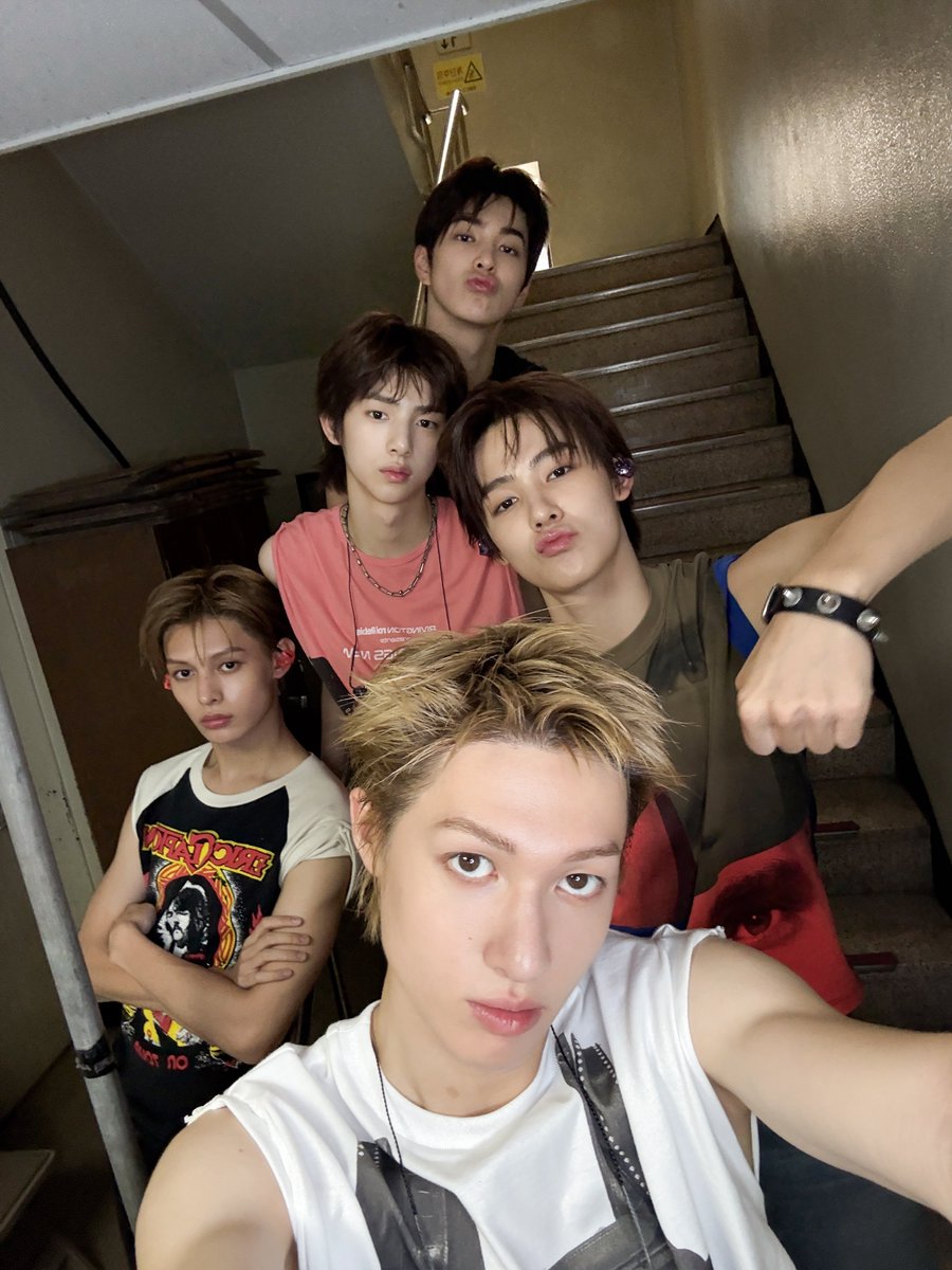 ahngoneho's tweet image. ⠀
#가져와_new_pic 📸 
250905 Music Bank 
⠀