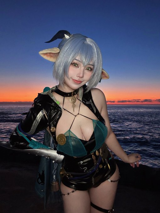 Twitterのコスプレ画像10