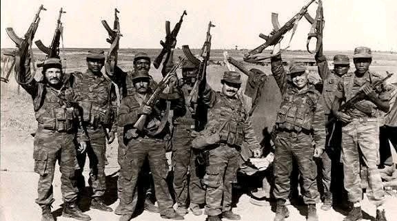 PerdomoFeria's tweet image. 🪖 🇦🇴 🎖️ La Operación Carlota no es solo un capítulo de la historia militar;  es el máximo ejemplo del principio cubano de &quot;Solidaridad Internacionalista&quot;. Demostró que la lucha por la dignidad y la soberanía de los pueblos no conoce de distancias geográficas.
#TenemosMemoria