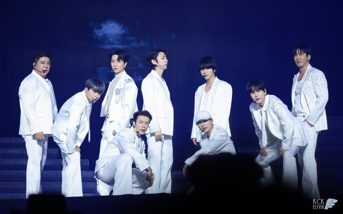 kckelfhk's tweet photo. 🎉💙 Super Junior Debute 20th Anniversary💙🎉
💙💙💙💙Not End 💙 But End💙💙💙💙

#SUPERJUNIOR_20th_Anniversary
#슈퍼주니어_더라스트맨_스탠딩

#슈퍼주니어 #SUPERJUNIOR #SJ 
#SUPERSHOW #SUPERSHOW10
#20th_Anniversary_TOUR 
@SJofficial https://t.co/9nSykM3P1N