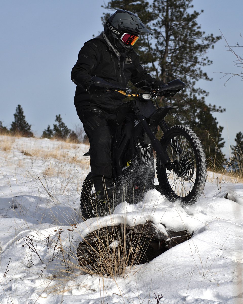 Not yet… but soon ❄️⚡

New Talaria video drops Friday — quick whoops tips, awesome fall scenery, and that perfect trail flow. 🏍️🍁
#TalariaMX5 #RidingTips #TrailRiding
