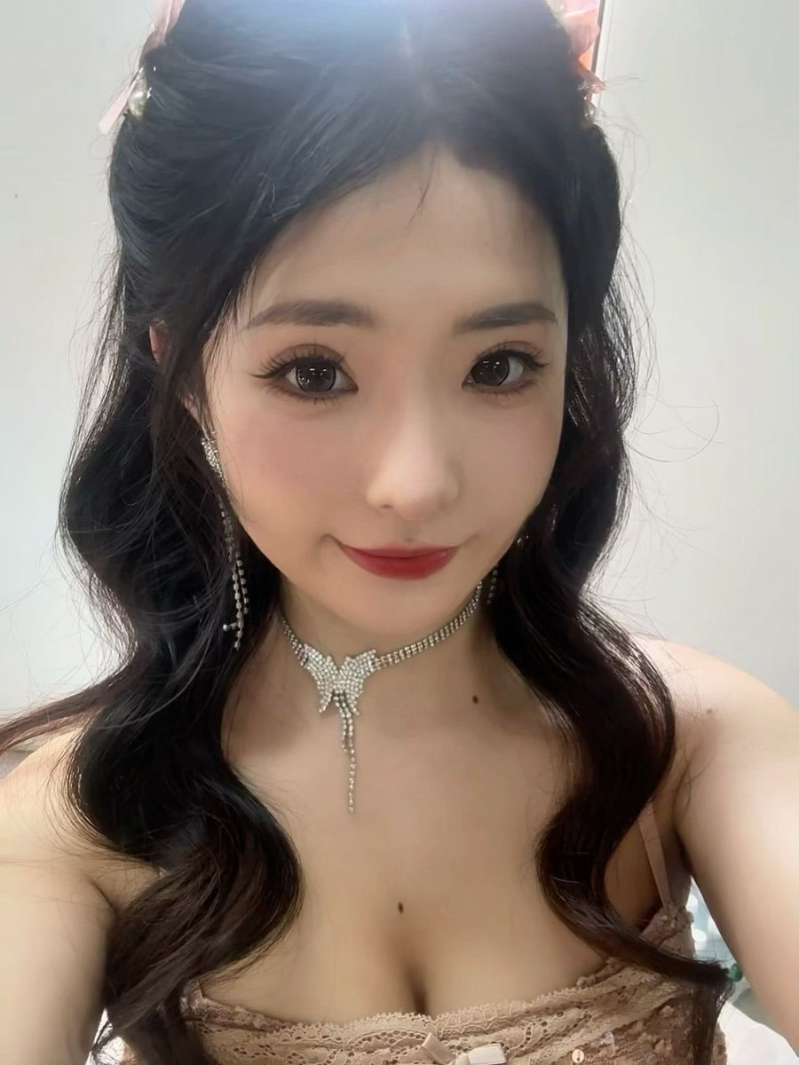 南京约舔，有女生约舔吗？ #南京 #舔逼服侍 #舔脚服侍 #舔菊  #约舔