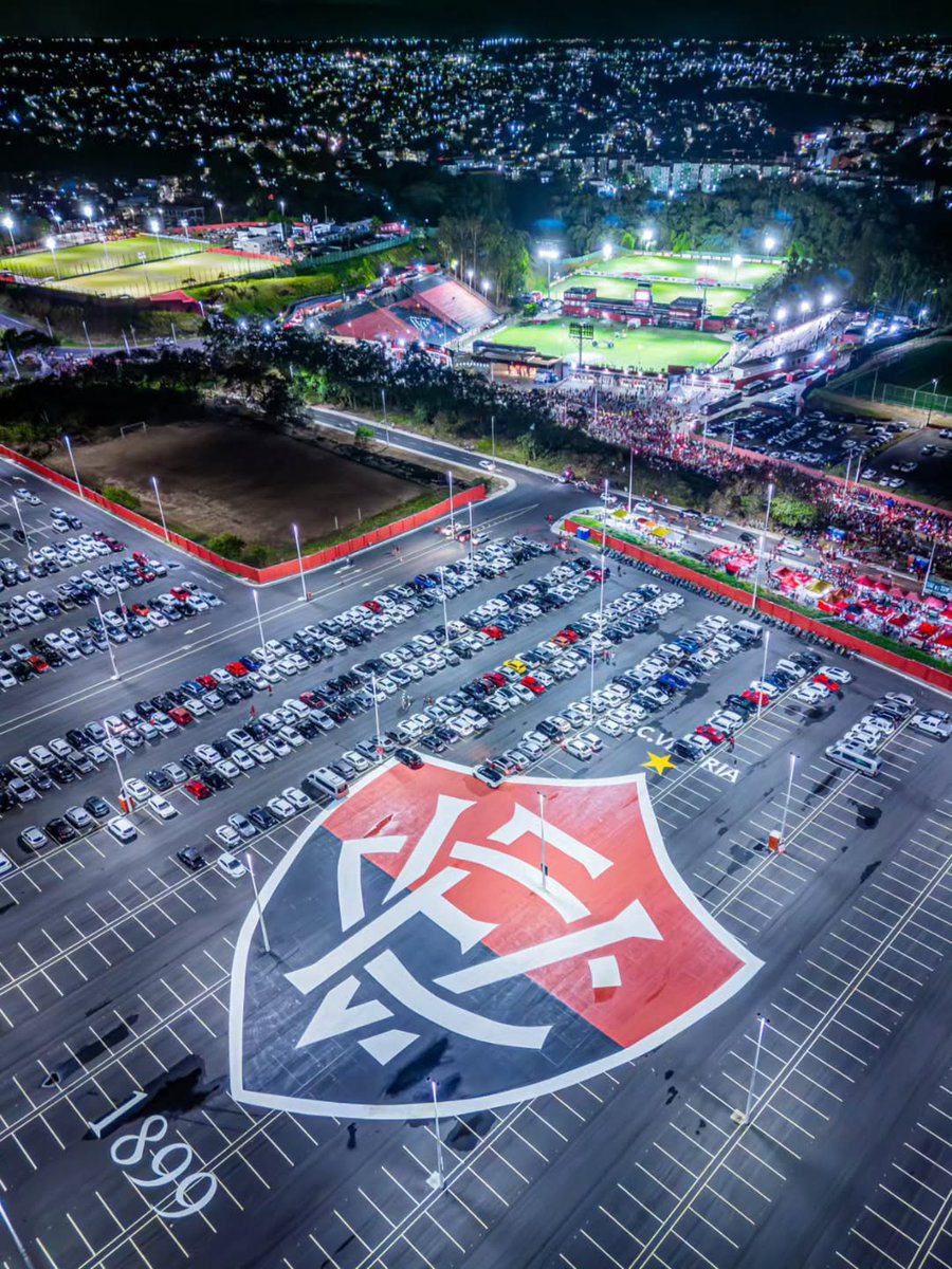 Vinni1899's tweet image. Quem tem, tem. Foto do caralho!😍🦁