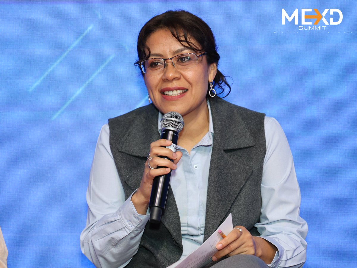 #MexicoDigitalSummit | Norma Solano Rodríguez, presidenta de la <a href="/CRTGobMX/">CRTGobMX</a>, expresó que “es un gran momento; por primera vez hay un pleno del regulador conformado por cuatro comisionadas y un comisionado. Además, el Pleno que será tomador de decisiones de la #regulación del