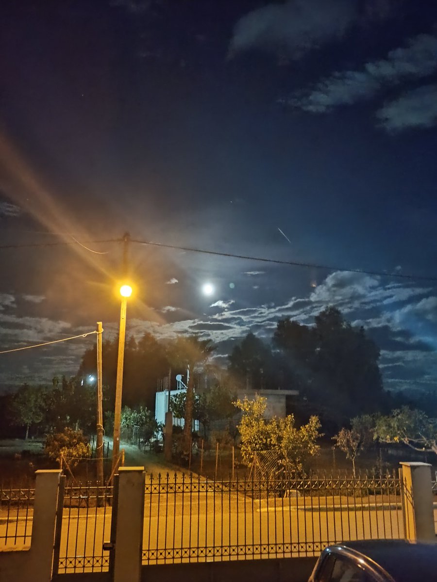 Σεληνιαστείτε ελεύθερα 🐺