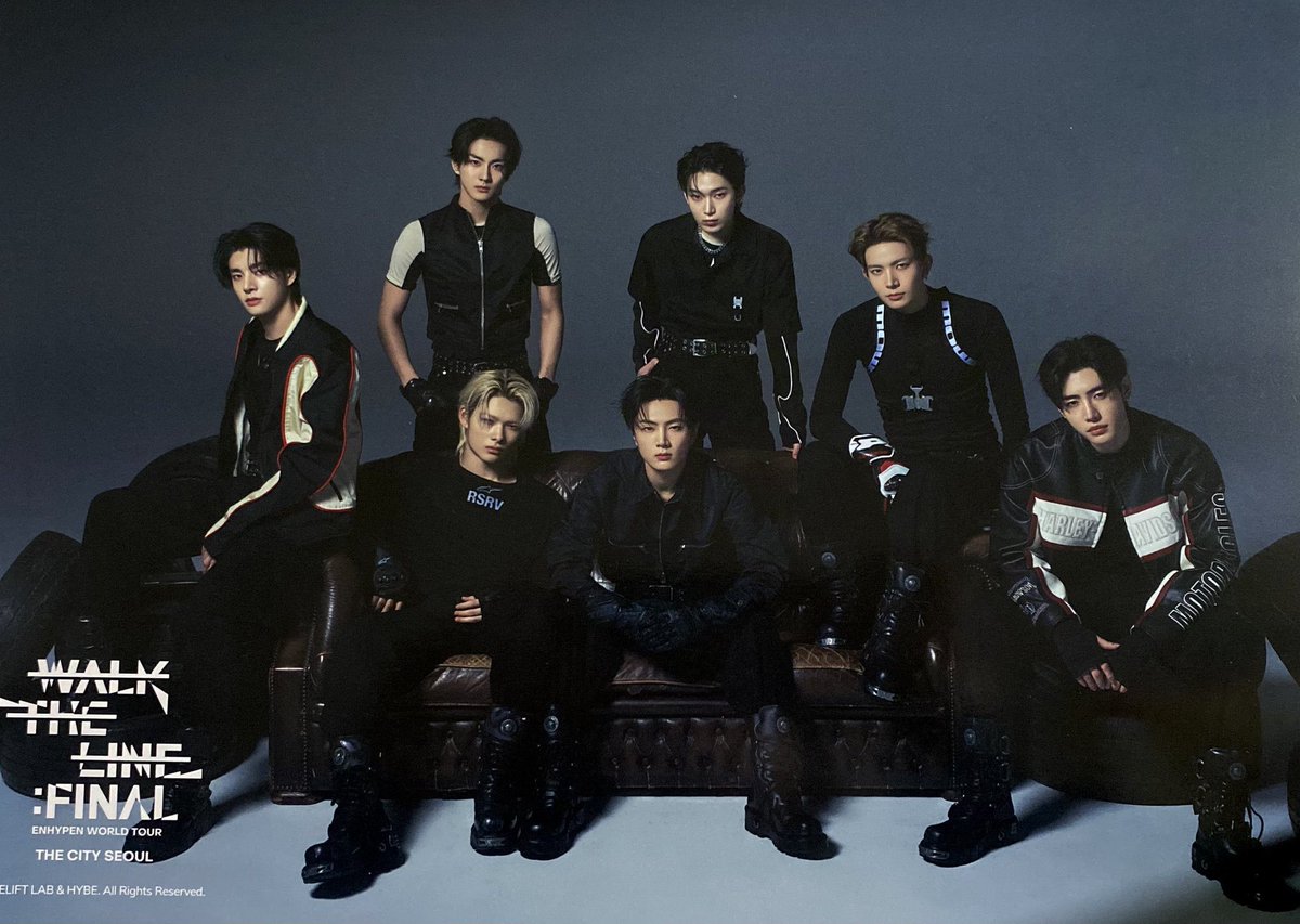 ความหล่อเท้าไม่ติดพื้นของเอนไฮเพนเป็นที่ประจักษ์สายตาของใครต่อใครที่ได้เจอจริงๆ ขนาด stylist โฟร์อีฟ เกิวกรุ้ปเบอร์หนึ่งของเมืองไทยยังบอก ถ้าใครที่ผ่านมาเห็นทวิตนี้แล้วงงว่ามันขนาดนั้นเลยหรอ ลองดูก่อนได้ค่ะ ⬇️✌🏻💖