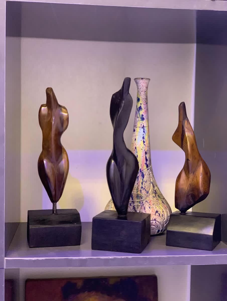 yomideadeniyi's tweet photo. My miniature wood carving series https://t.co/TM2gc0wnGo