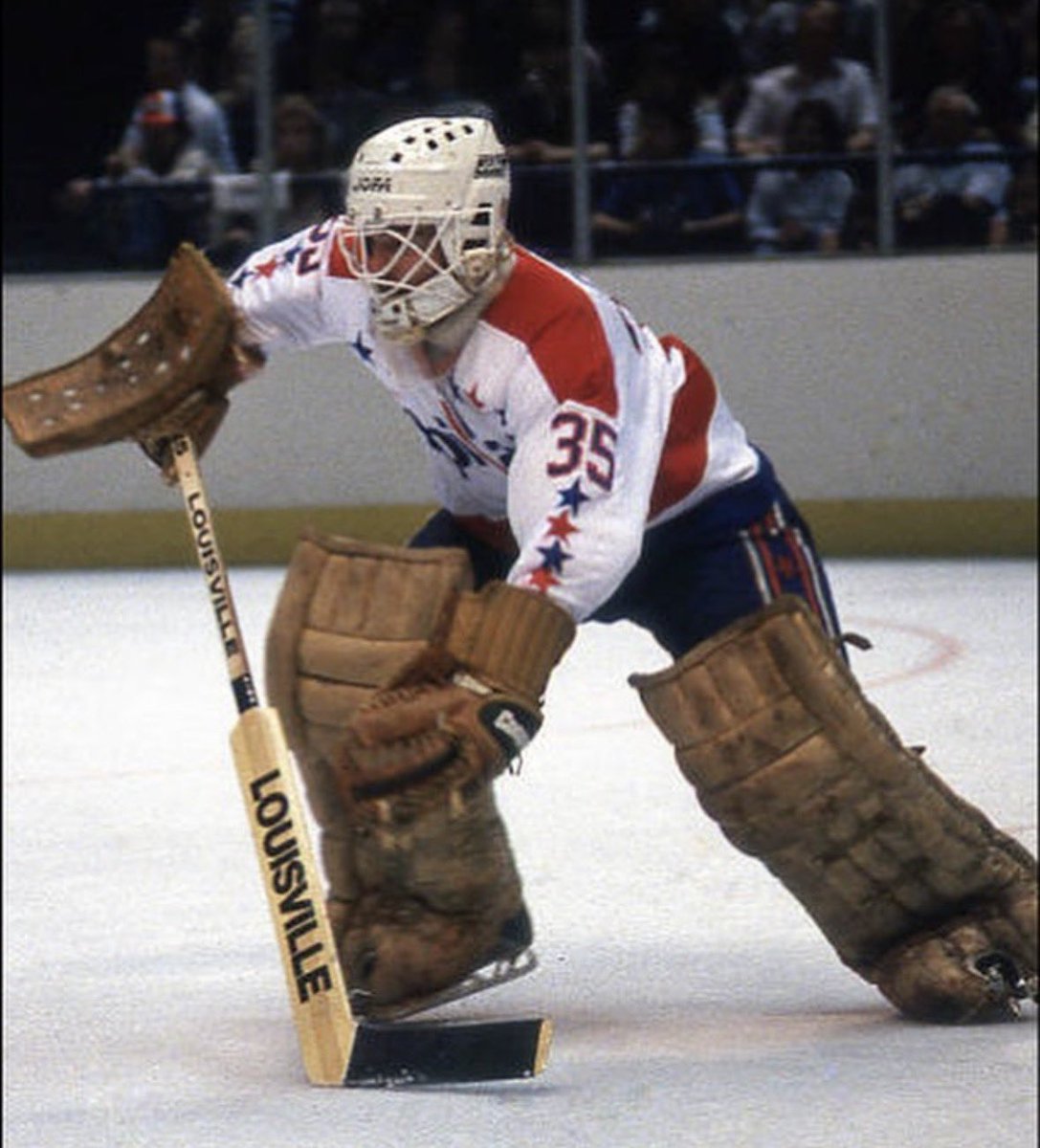 Old Hockey Cards tweet media