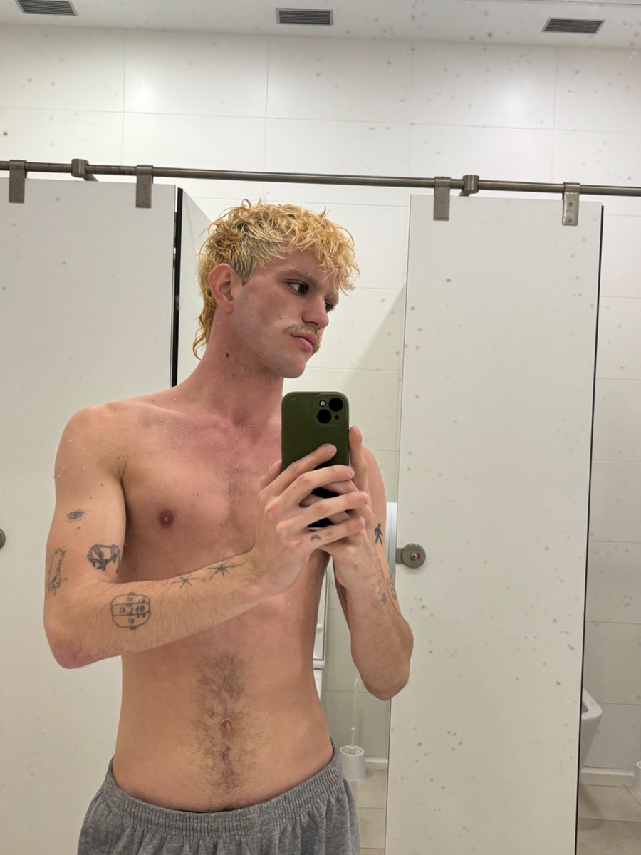 trist pero albino