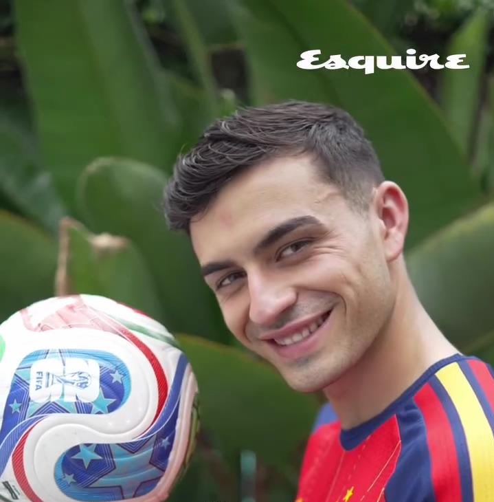 🚨🚨🚨🚨🚨🚨🚨 بيدري: 

النواة الأساسية للمنتخب الإسباني تتكوّن من لاعبي البارسا