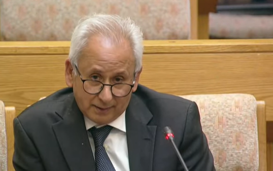 #AdHocCommittee: Acting Police Minister Firoz Cachalia has revealed that the SAPS Bid Ajudication Committee employees "are not trained".

He's been on the job for four months, since Minister Senzo Mchunu was placed on special leave.

Cachalia said he found that SAPS lacks