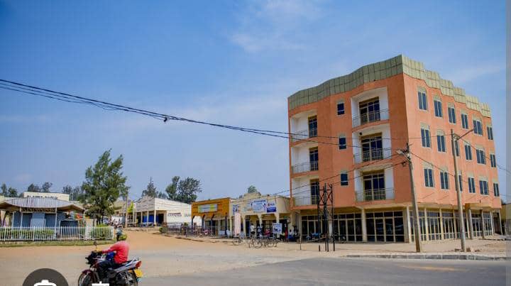 Gahunda yo gukomeza kumenya imijyi y'uturere tw'uRwanda twagiye aha nihehe??? <a href="/SamKabera/">Sam Kabera</a> <a href="/NKINDIPatrik/">NKINDI Patrick</a> <a href="/de_ndoli/">Ndoli #TeamPK</a> <a href="/Confiancembabaz/">Confiance</a> <a href="/jean_bapti40278/">Baptiste@Pk 0788911319/0788496746</a> <a href="/MUPENZIcleve2/">MUPENZI Clever#TeamPk🇷🇼</a> <a href="/Mugemangan57251/">VISIT NYARUBUYE</a> <a href="/MUPENZIcleve2/">MUPENZI Clever#TeamPk🇷🇼</a> <a href="/ALFREDHITIMANA3/">ALFRED HITIMANA</a> <a href="/ChallUmurerwa/">Umurerwa Chall M23</a> <a href="/Ndasinziriye1/">Ivan Junior IRADUKUNDA</a> <a href="/AllenKabera/">Kabera Allen Justine</a> <a href="/BoscoManirabona/">BOMBE YA KAYONZA🚀💣</a> <a href="/oswaki/">Oswald Oswakim</a>