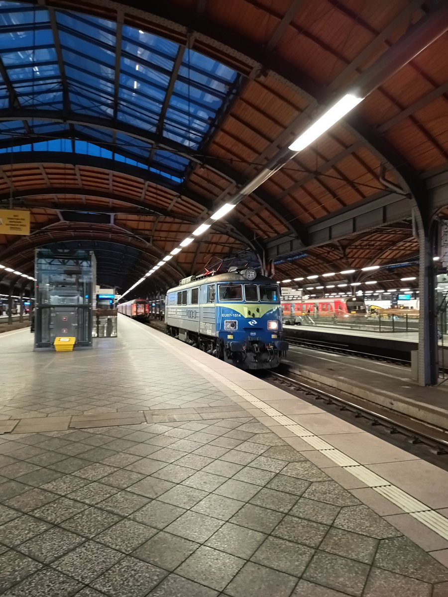 zbiorkomD's tweet image. #kolejąpodolnymśląsku #wrocław