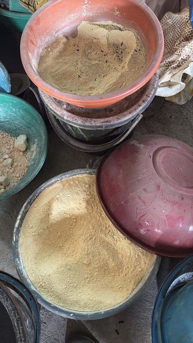 cbic_india's tweet photo. DRI dismantles multi-state drug network by busting a clandestine factory manufacturing alprazolam in Valsad under “Operation White Cauldron”; drugs worth ₹22 crores seized; four held
For more information 👇👇👇
https://t.co/RksIx3dwdU
#DRIatWork https://t.co/Jc7yzF5E2S