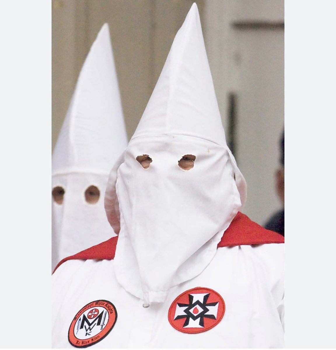 I’m leaving NYC
I would drown this whole city if I could
There’s nowhere I can go
That has enough tolerance for my hood