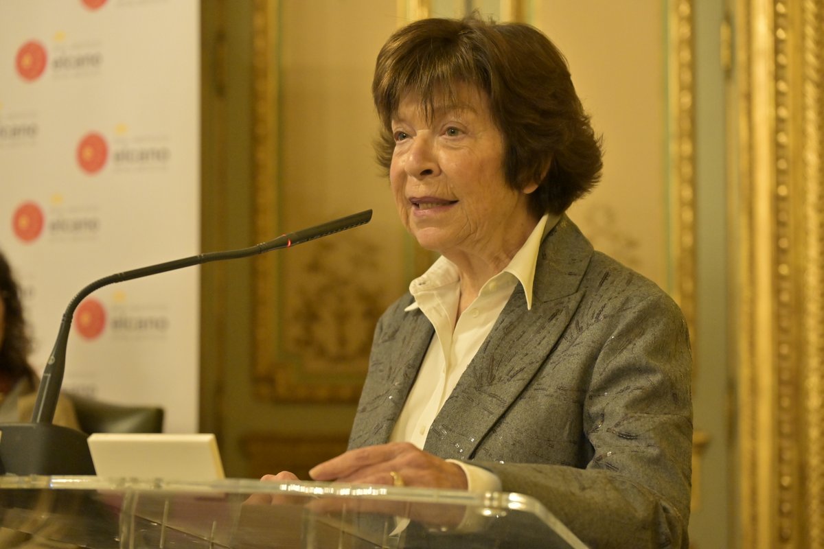 Real Instituto Elcano tweet media