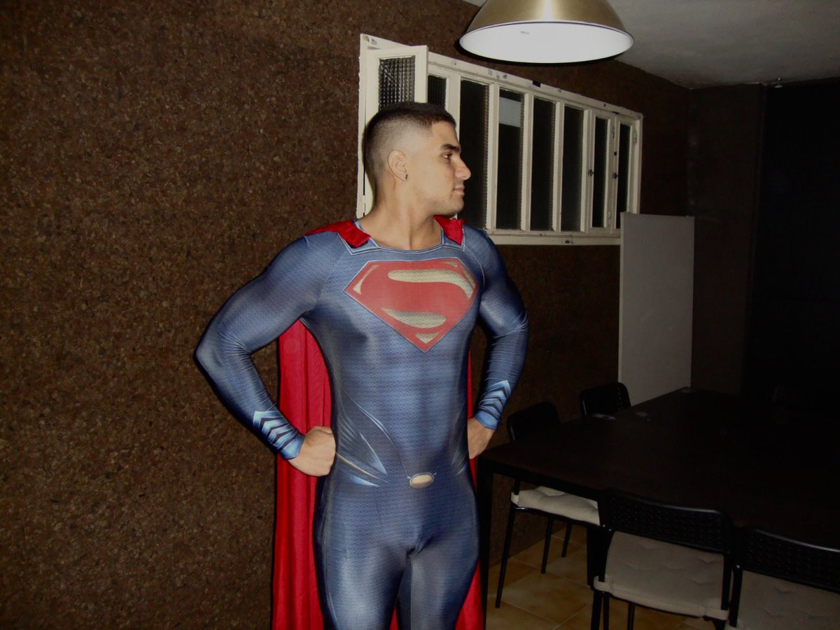 vectorpeep's tweet image. What's the "S" stands for?