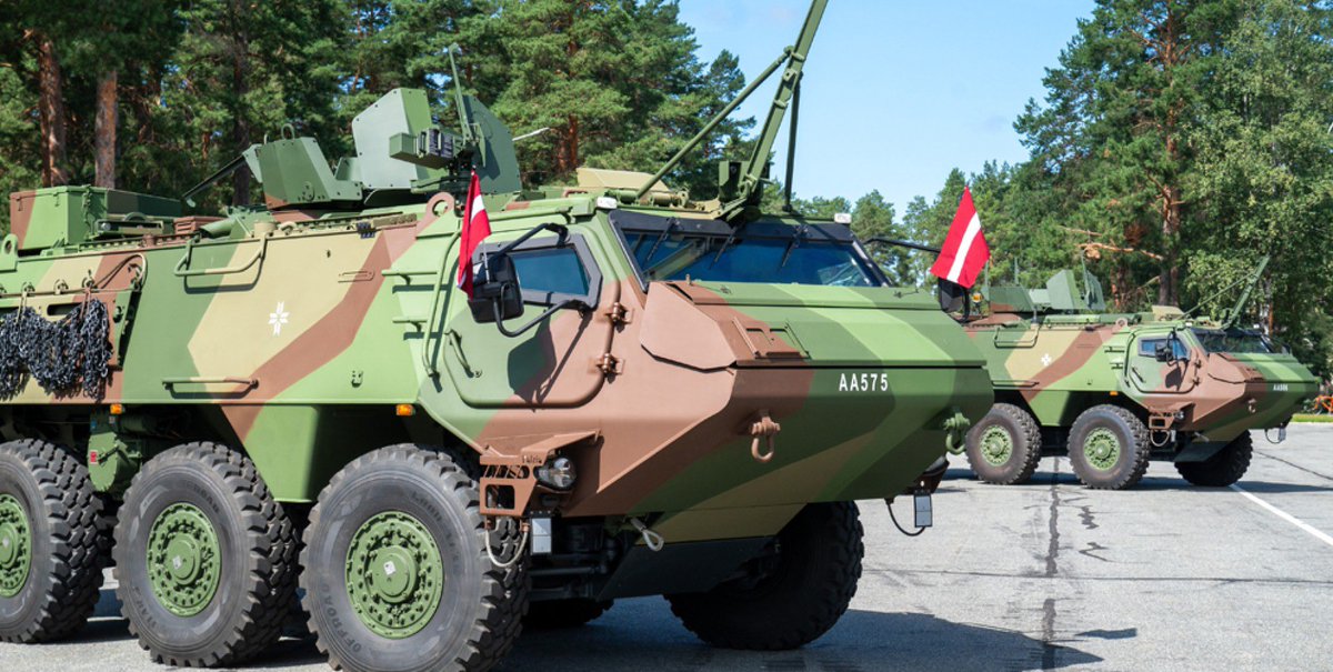 🇱🇻🇺🇦 Latvia will transfer 21 domestically produced Patria 6x6 armored personnel carriers to Ukraine. 

Latvian Minister of Defense will receive his Ukrainian counterpart Denys Shmyhal, who arrived in Latvia to discuss cooperation between the two countries in the defense sector.